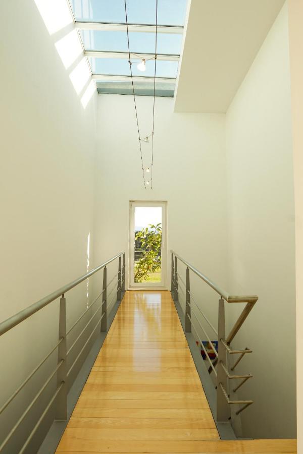 Edles Apartment In Architektenvilla Mit Grossem Pool, Sauna, Dachterrasse Und Malerischem Garten Pataias Kültér fotó